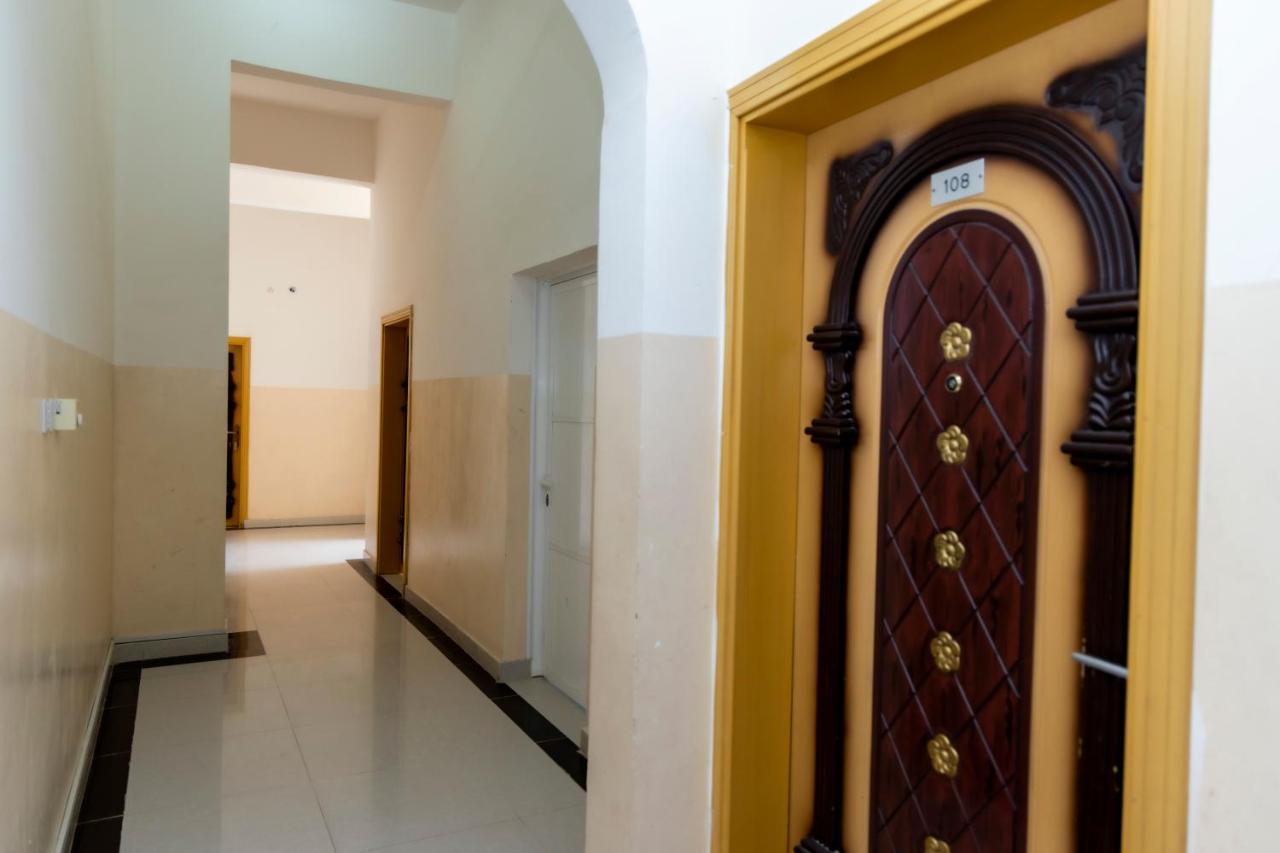 Arabian Sands Hotel فندق الرمال العربية Haima Εξωτερικό φωτογραφία