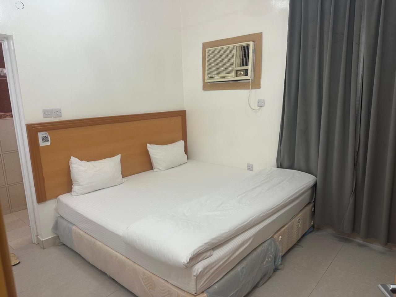 Arabian Sands Hotel فندق الرمال العربية Haima Εξωτερικό φωτογραφία
